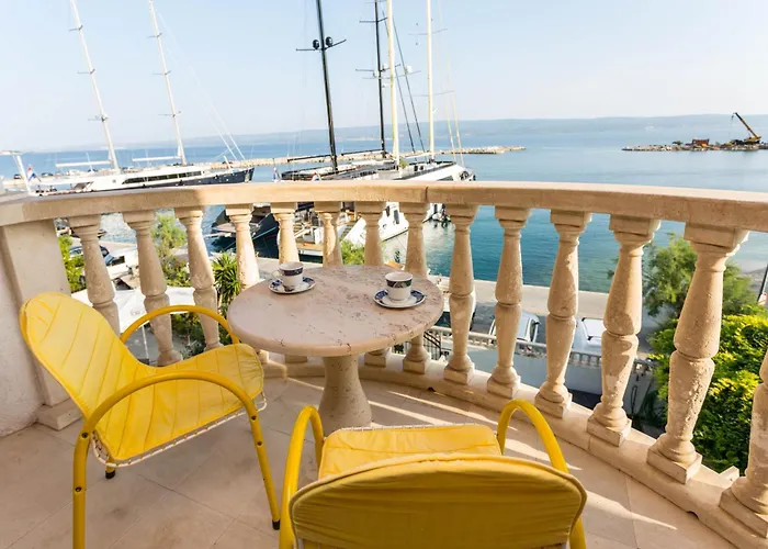 Apartment Tramontana *